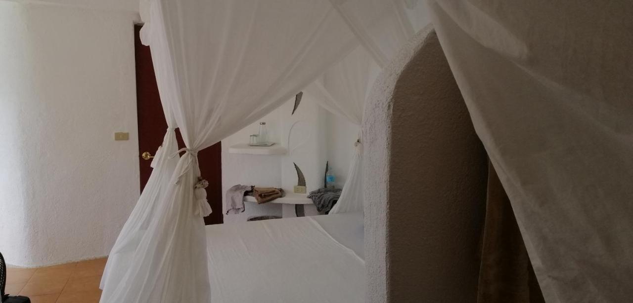 อัล ฟาโร กอสเมียว โฮเต็ล Hotel บูซวงกา ภายนอก รูปภาพ
