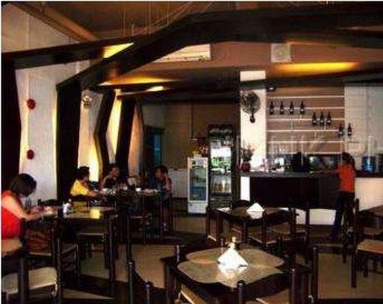 อัล ฟาโร กอสเมียว โฮเต็ล Hotel บูซวงกา ภายนอก รูปภาพ